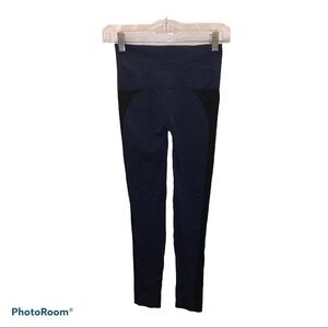 Spanx assets res hot label navy blue leggings dx